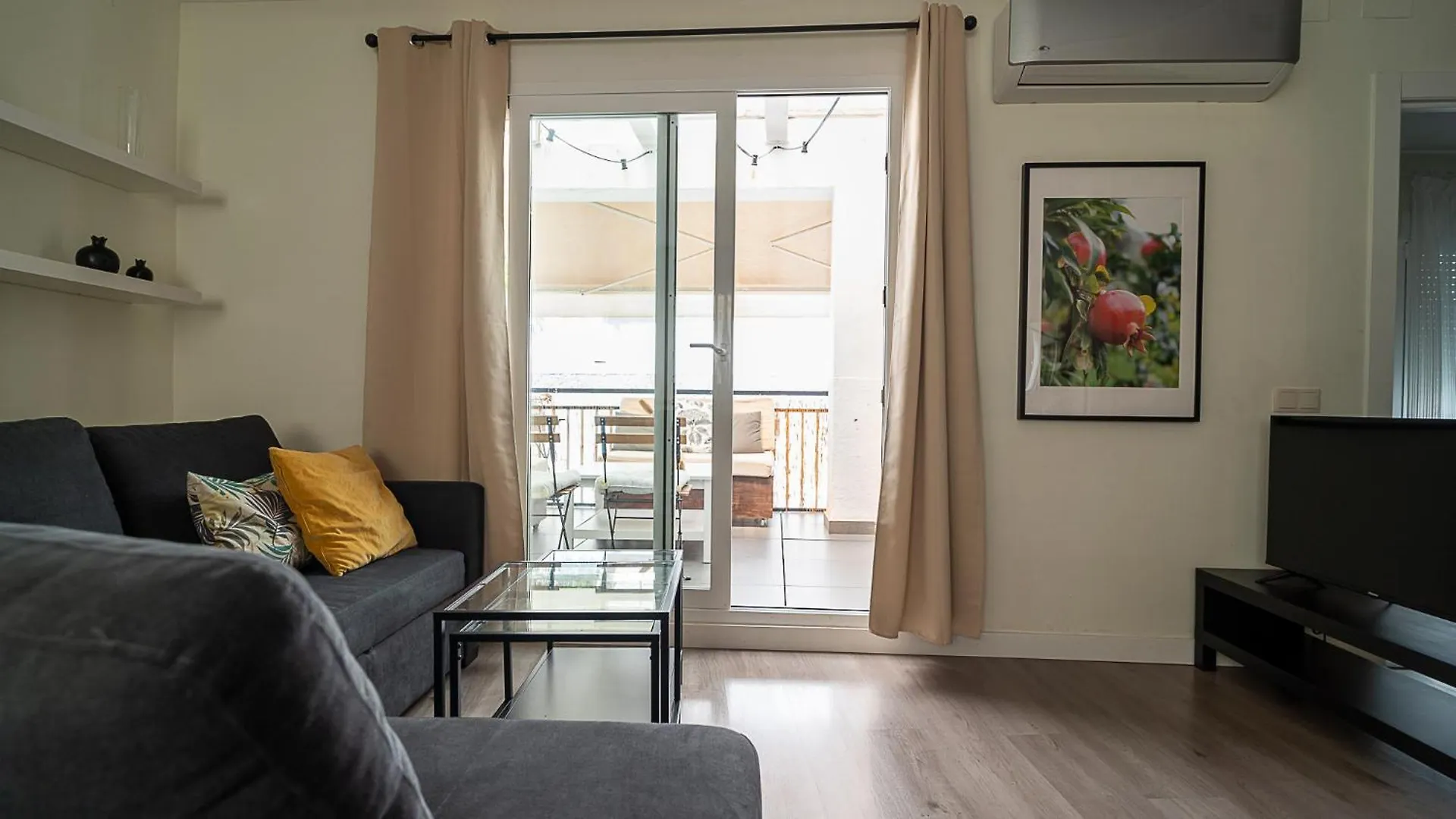 Апартаменты Piso Moderno Y Tranquilo En El Centro Con Terraza Гранада Испания